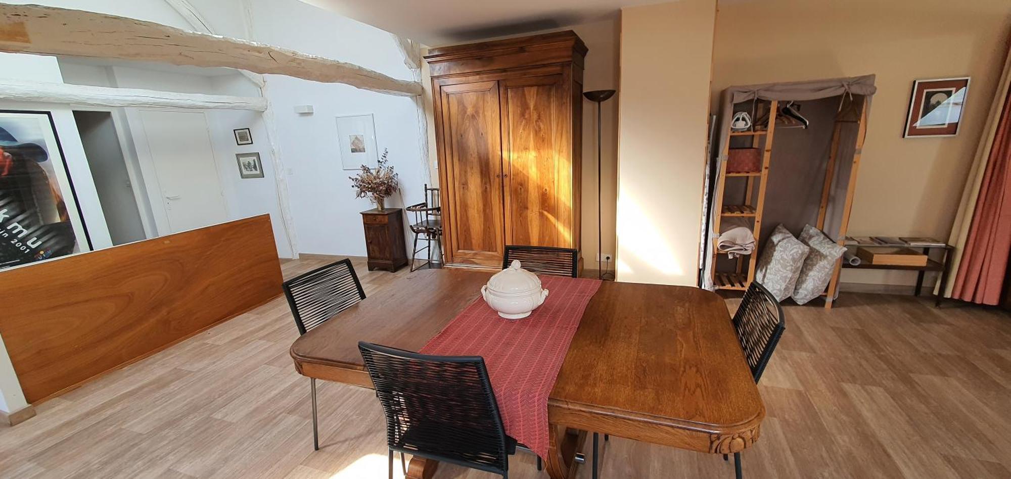 Appartement De Charme Au Coeur De Nevers Exteriör bild